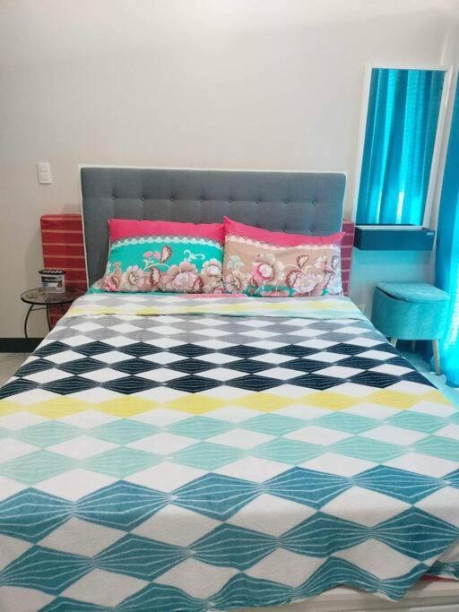 Cubao Manhattanheights U31N Tb, Studio Unit Manila Eksteriør billede