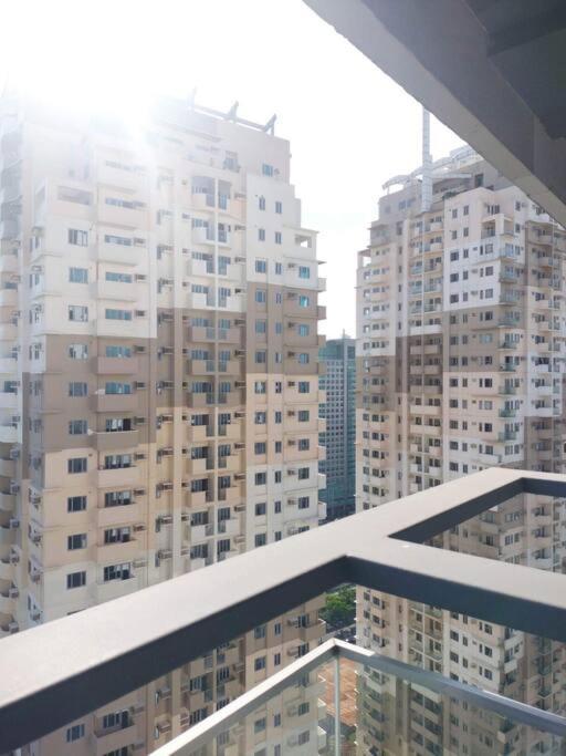 Cubao Manhattanheights U31N Tb, Studio Unit Manila Eksteriør billede